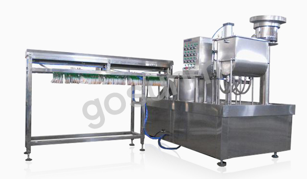 自立袋灌裝旋蓋機(jī) 自立袋灌裝旋蓋機(jī)